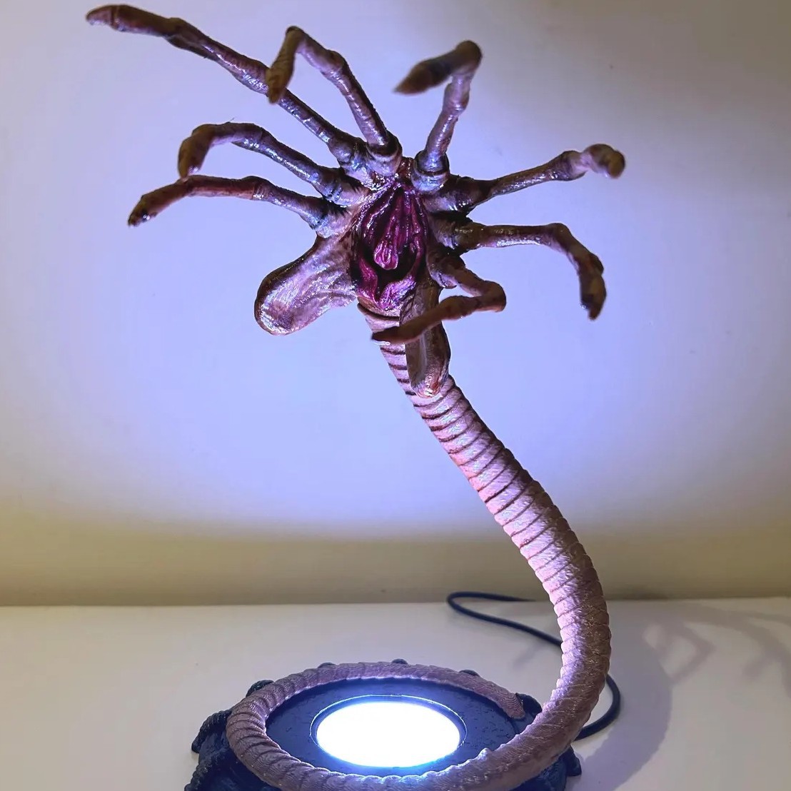 Uzaylı Facehugger Lambası Gece - Halloween Pumpkin Decor Led incelemesi ve fiyatı